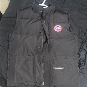 Canada Goose Black Men's Vest